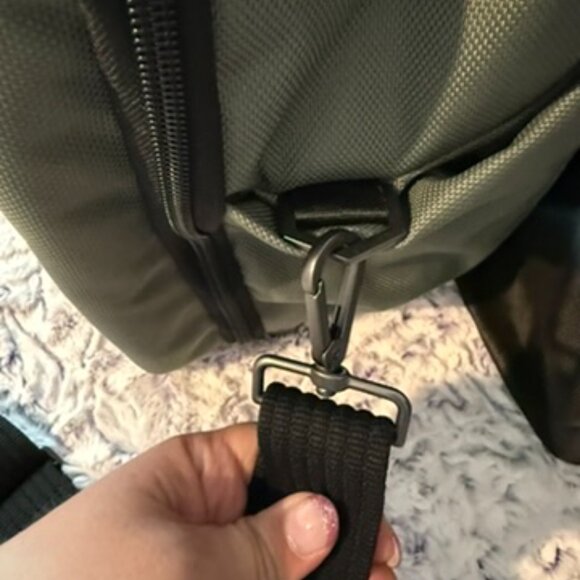 NWOT SOLGAARD Voyager Weekender in Galway Green - Retails $245 - Picture 3 of 16